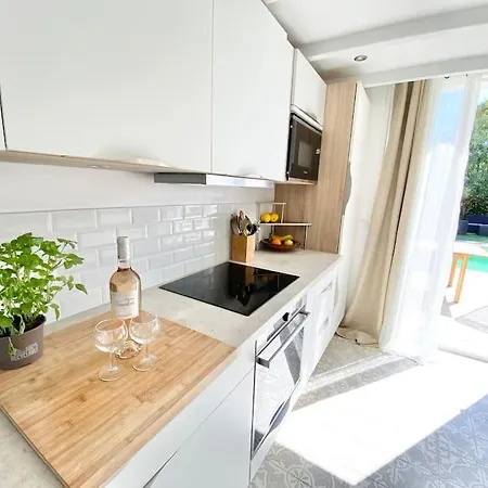 Villa Pierlou Piscine Proche Pour 6/7 Pers Saint-Raphaël